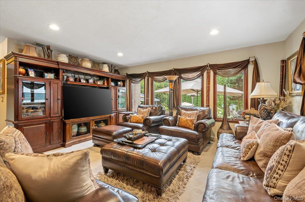 436 Wolf Hill Road, Dix Hills, NY 11746