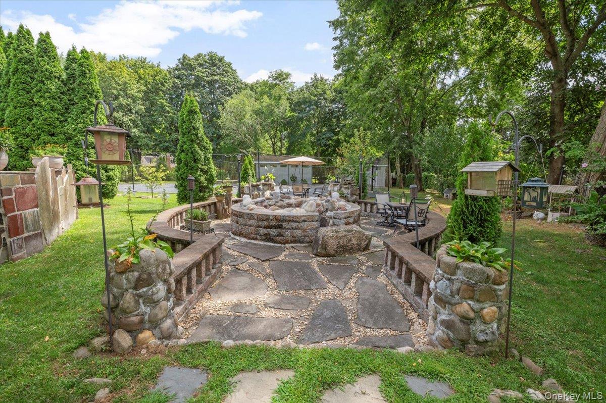 436 Wolf Hill Road, Dix Hills, NY 11746