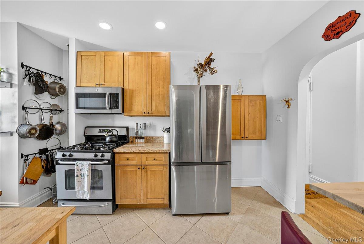 811 Walton Avenue # F19, Bronx, NY 10451