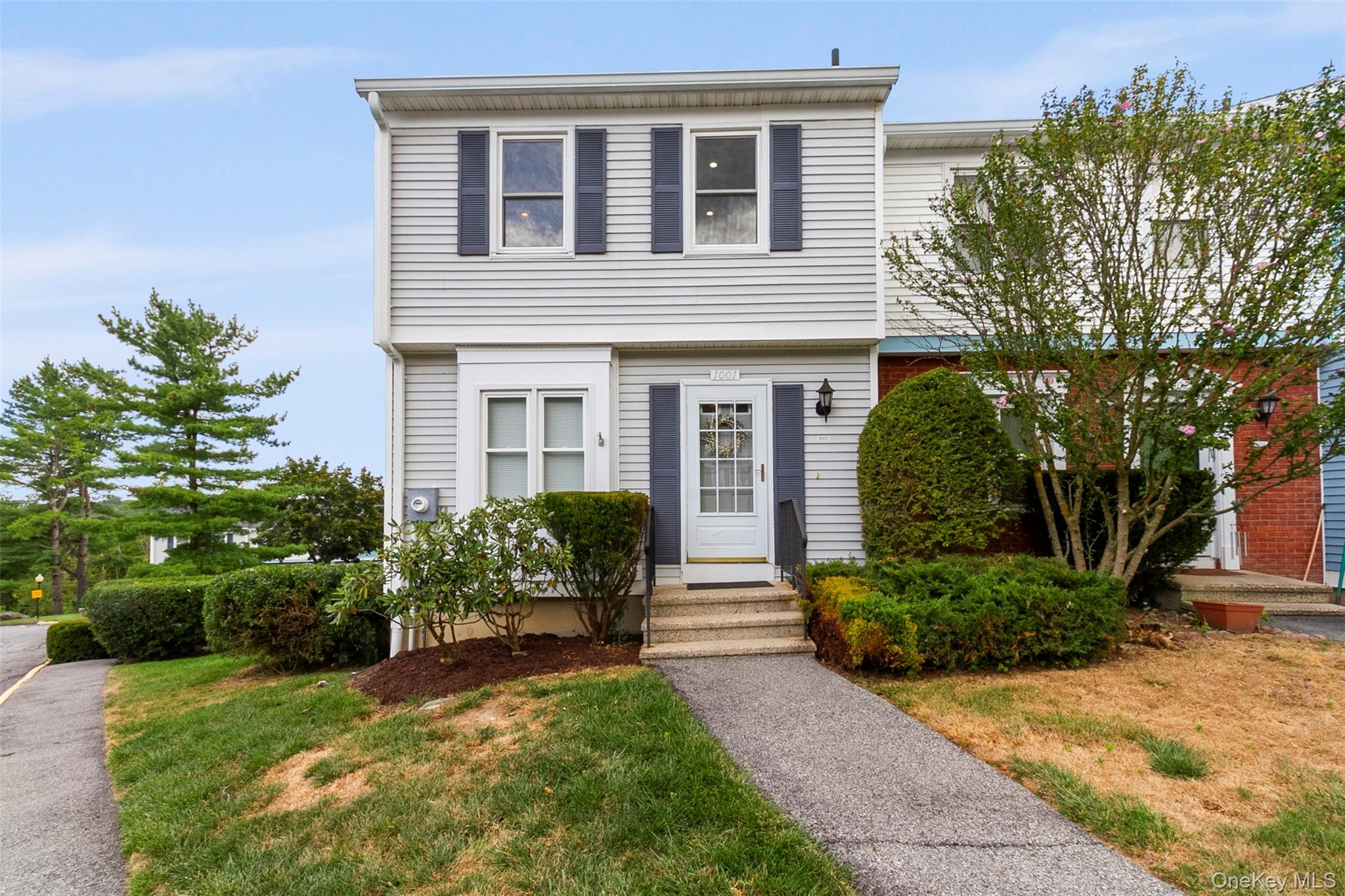 1001 Williamsburg Drive, Mahopac, NY 10541