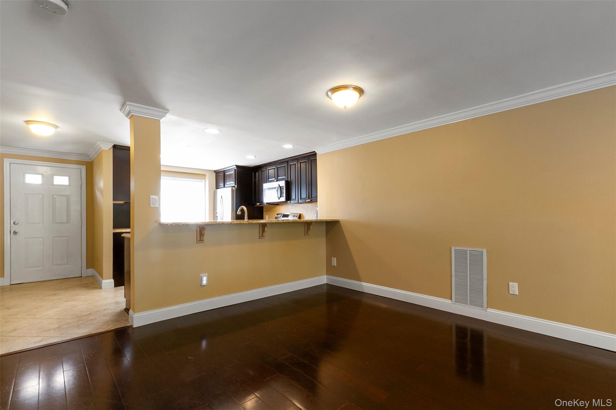 1001 Williamsburg Drive, Mahopac, NY 10541