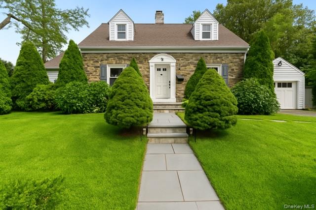 73 Middle Road, Eastchester, NY 10709
