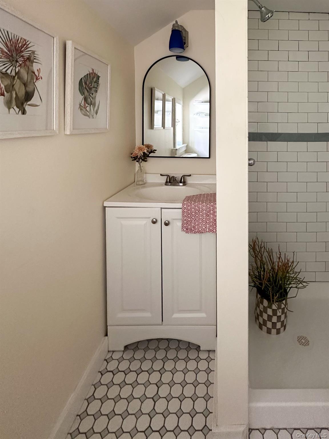 36-38 Ohayo Mountain, Woodstock, NY 12498