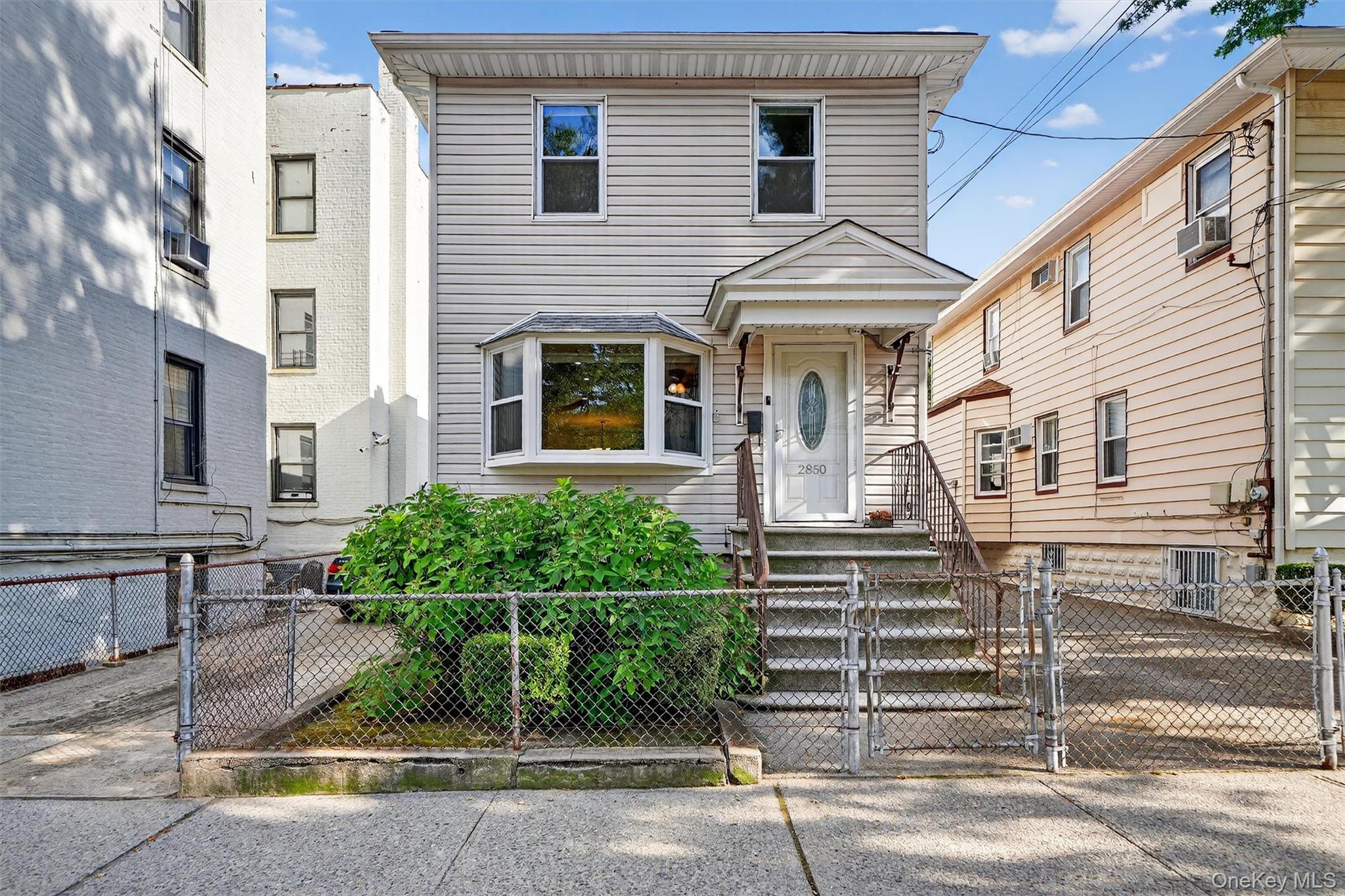 2850 Harrington Avenue, Bronx, NY 10461