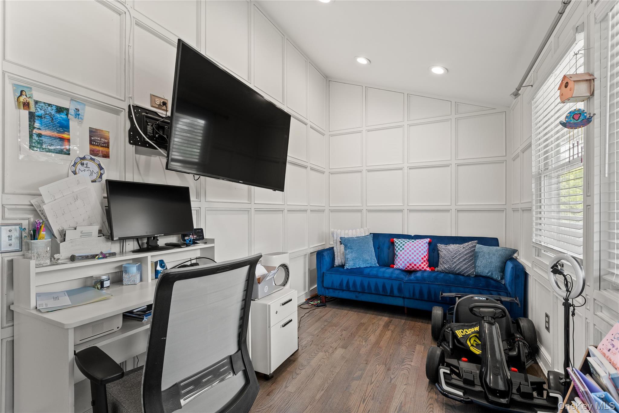 47 Village Line Road, Babylon, NY 11702