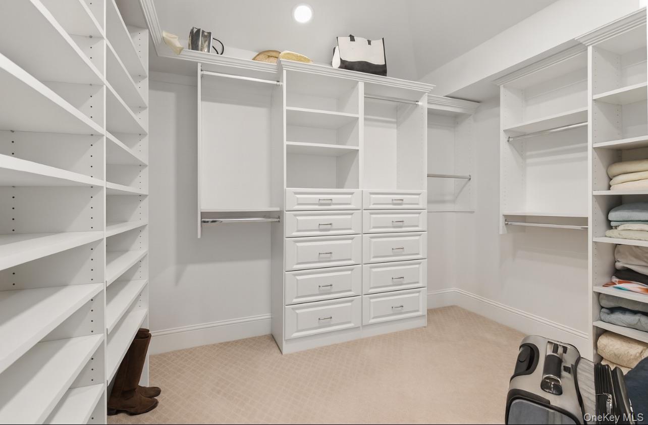 47 Village Line Road, Babylon, NY 11702