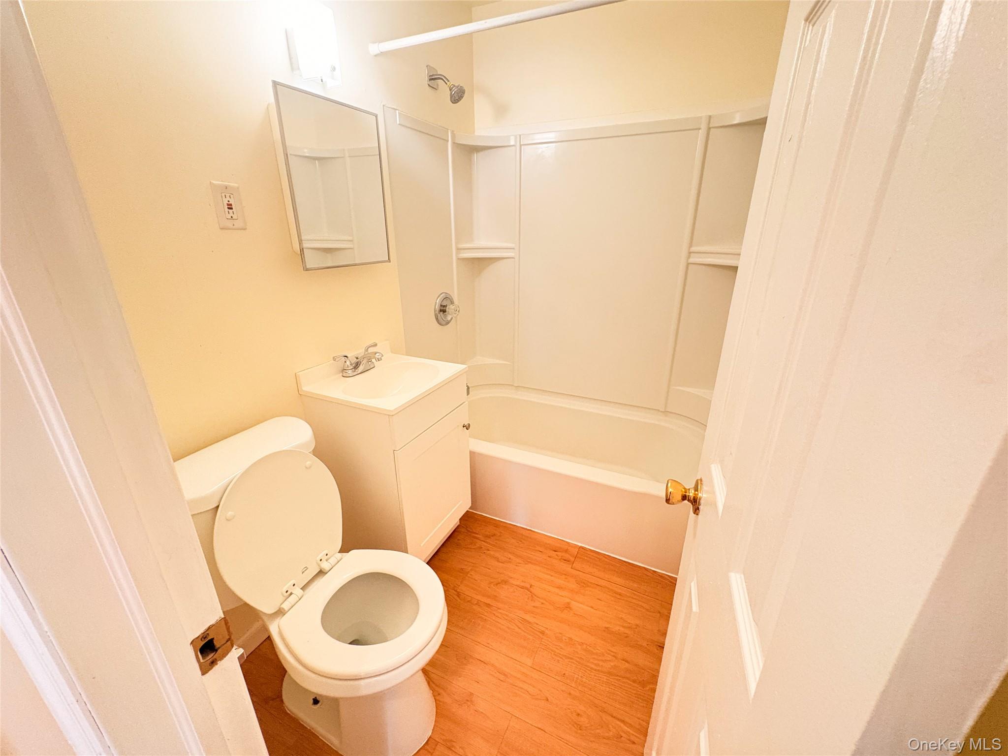 21 Vernon Terrace # 1, Poughkeepsie, NY 12601