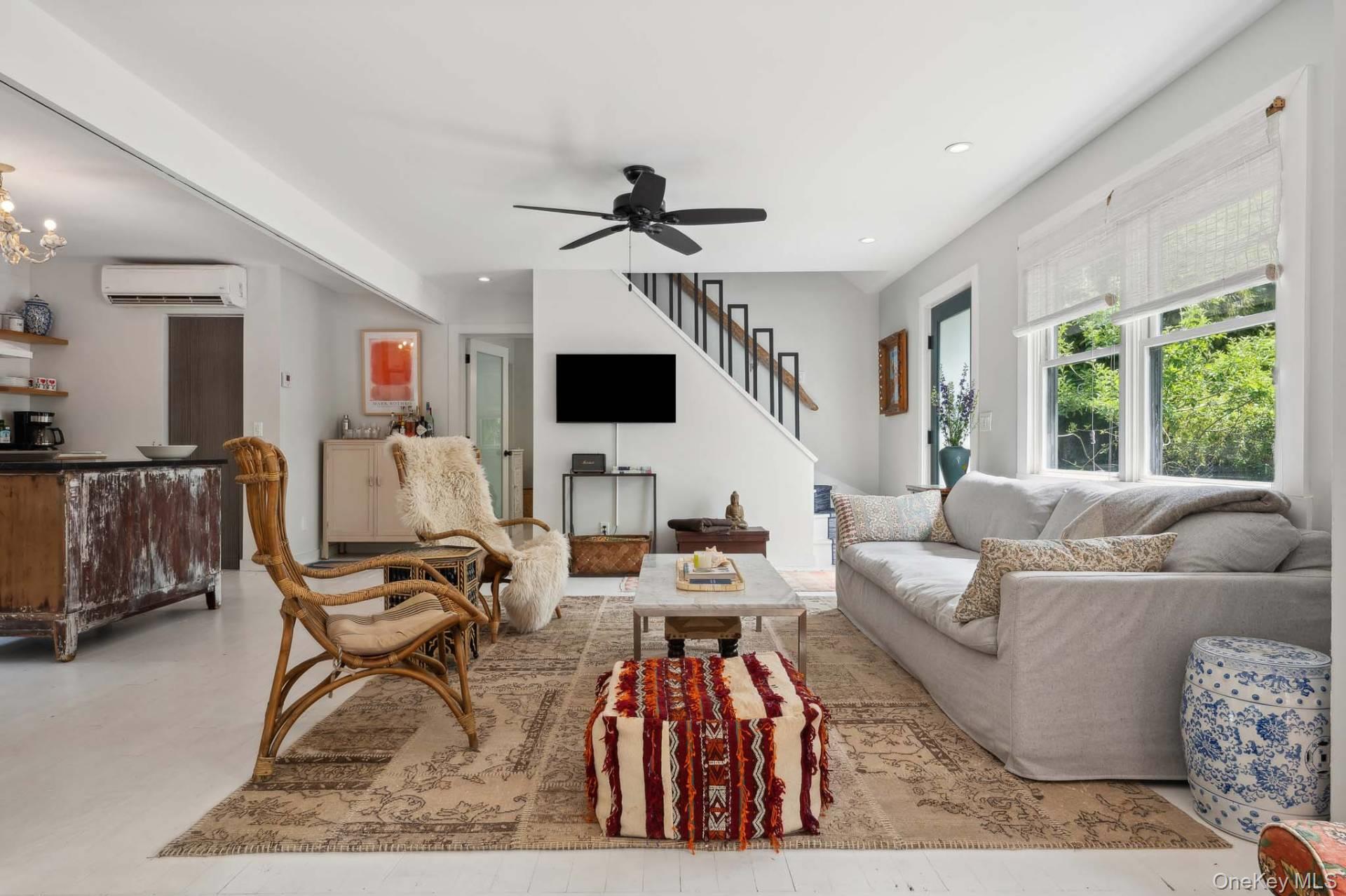 3 Holmes Lane, Hampton Bays, NY 11946