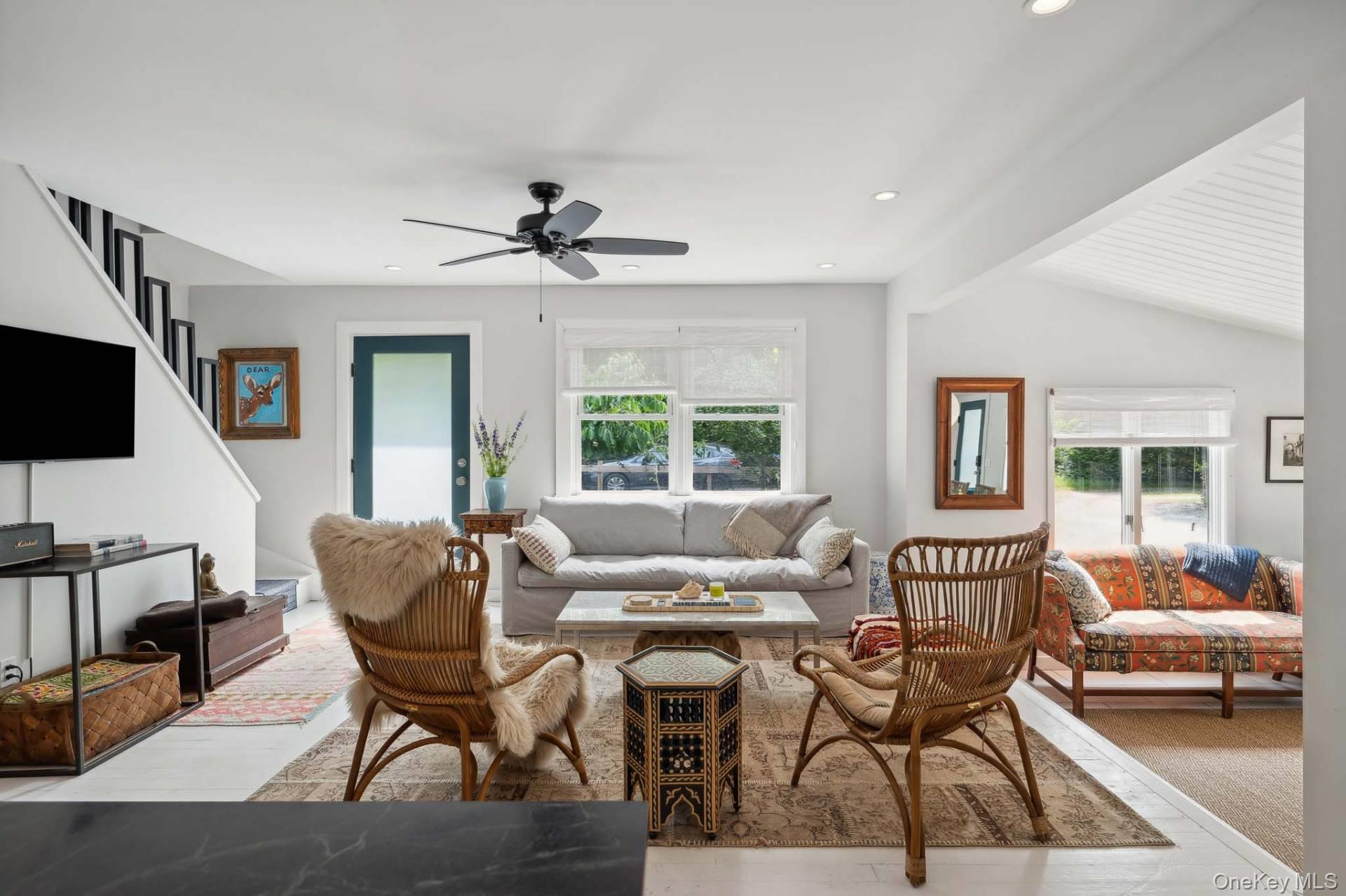 3 Holmes Lane, Hampton Bays, NY 11946