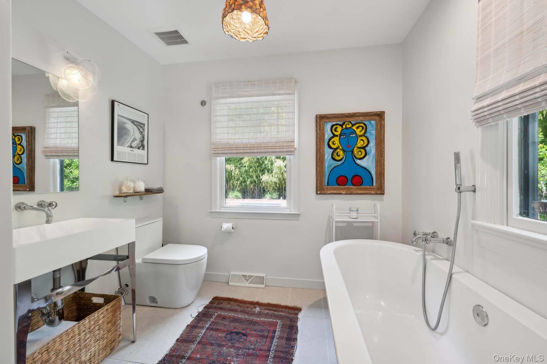 3 Holmes Lane, Hampton Bays, NY 11946