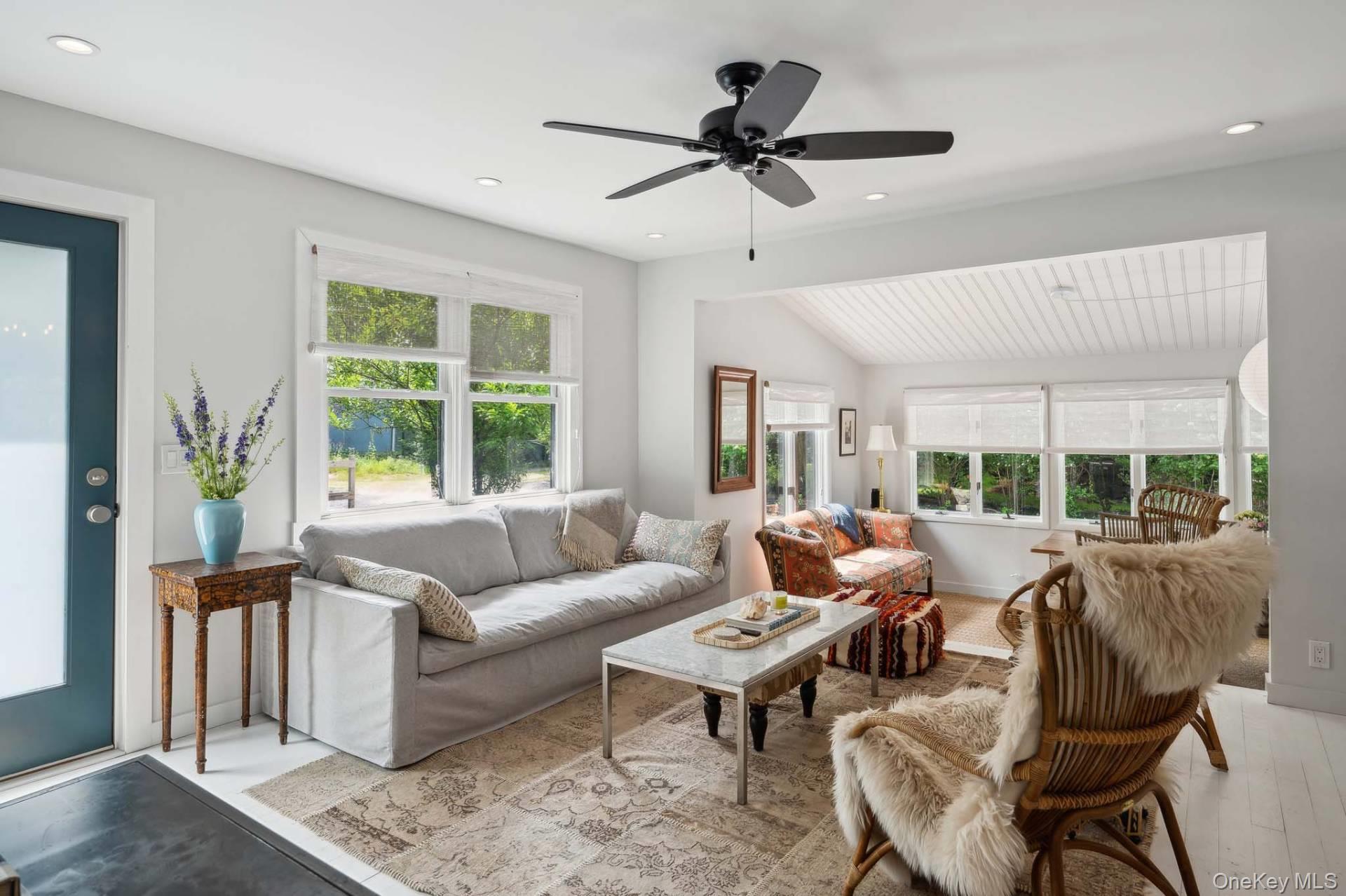 3 Holmes Lane, Hampton Bays, NY 11946