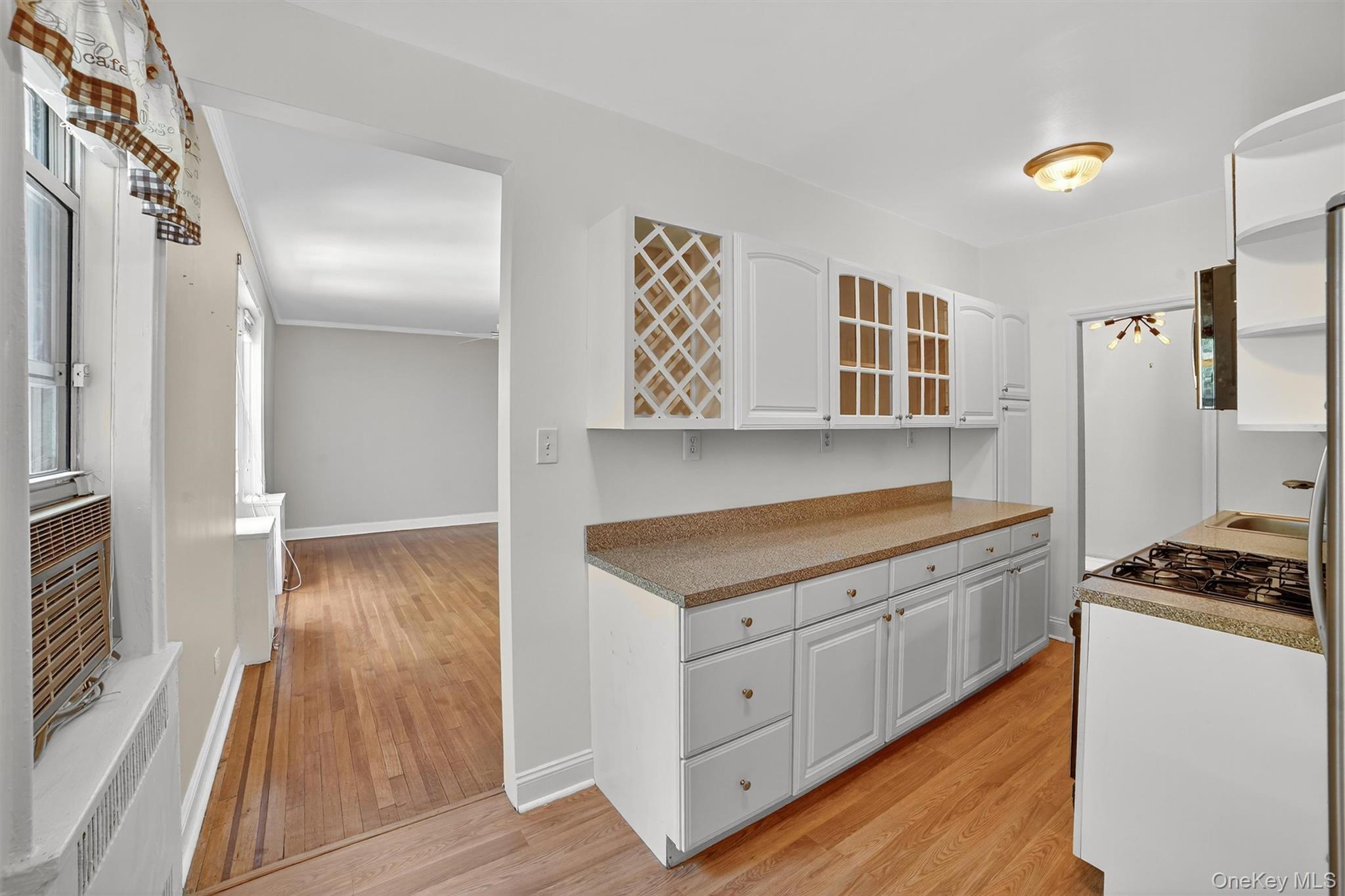 824 Palmer Road # 1D, Bronxville, NY 10708