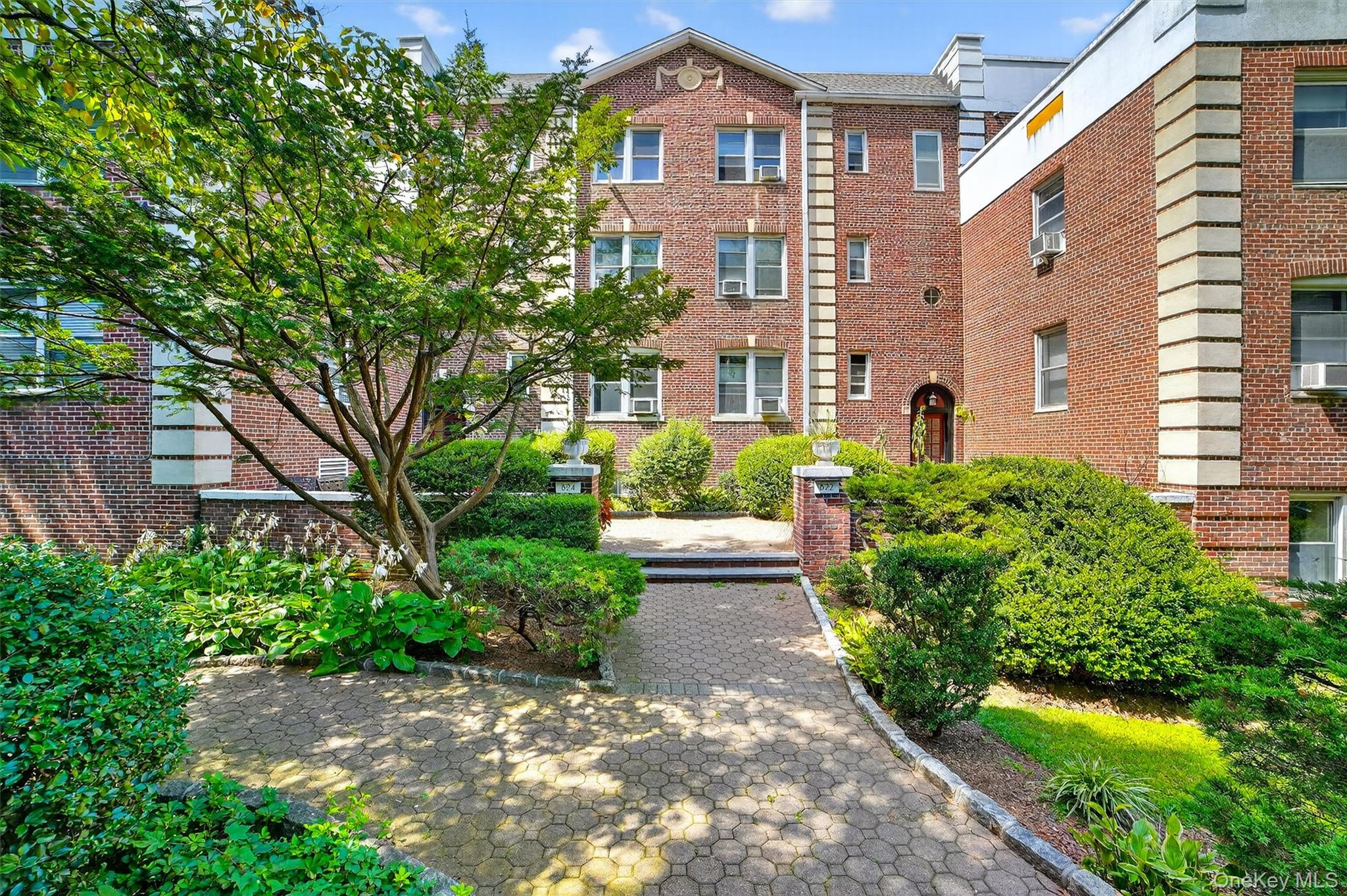 824 Palmer Road # 1D, Bronxville, NY 10708