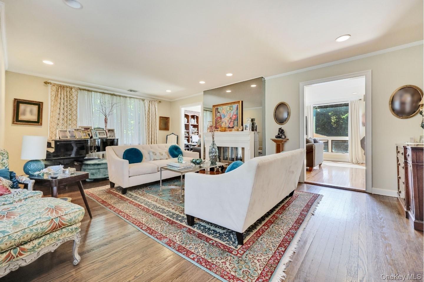 19 Margaret Avenue, Lawrence, NY 11559