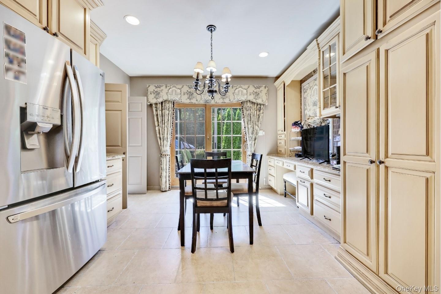 19 Margaret Avenue, Lawrence, NY 11559