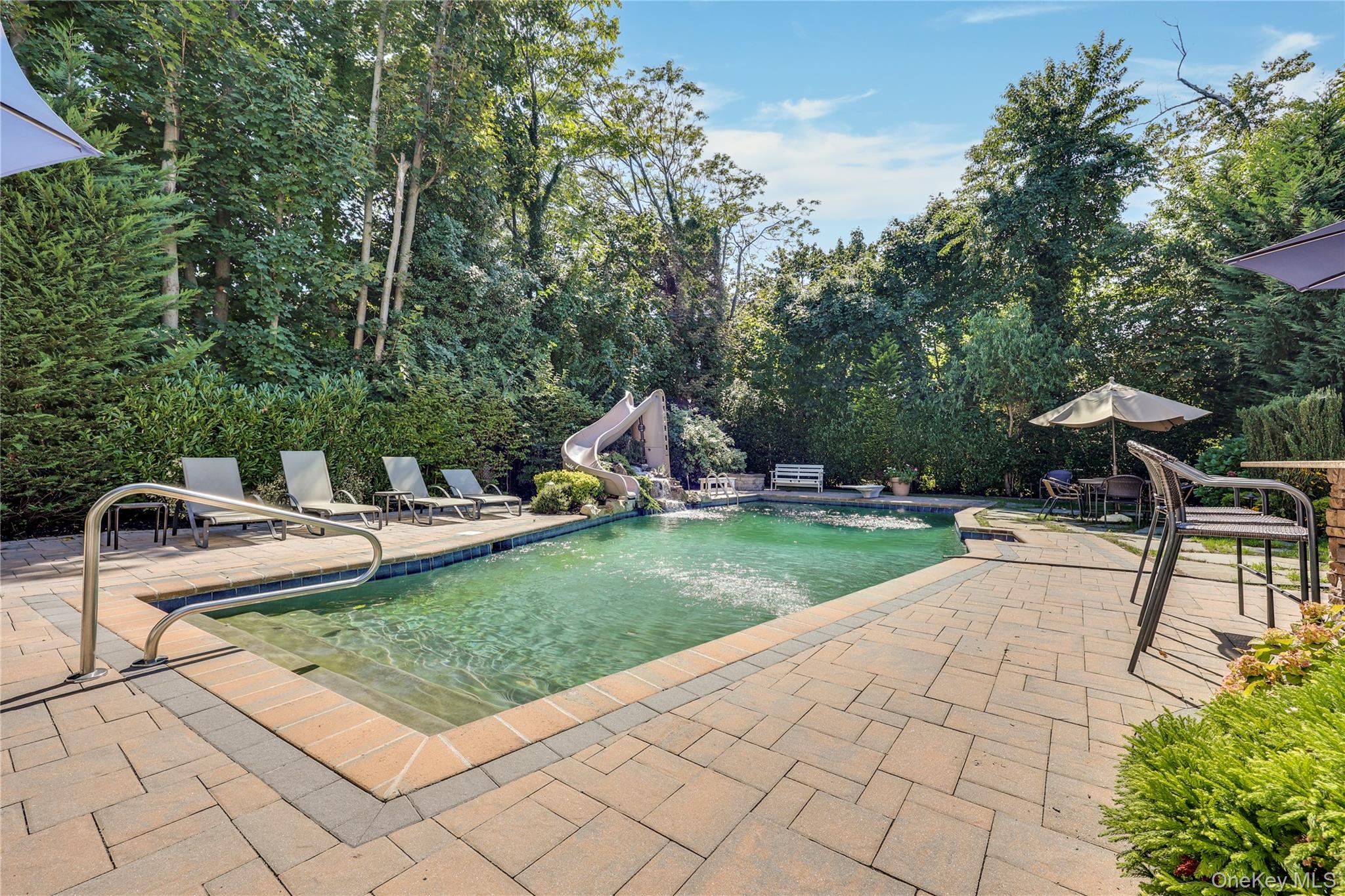 19 Margaret Avenue, Lawrence, NY 11559