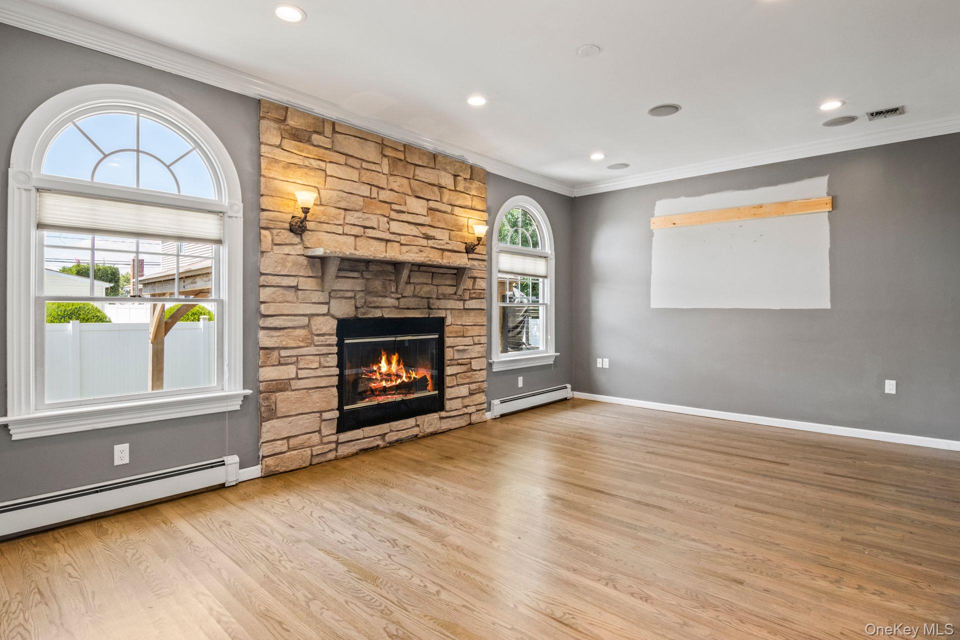 59 Western Concourse, Amity Harbor, NY 11701