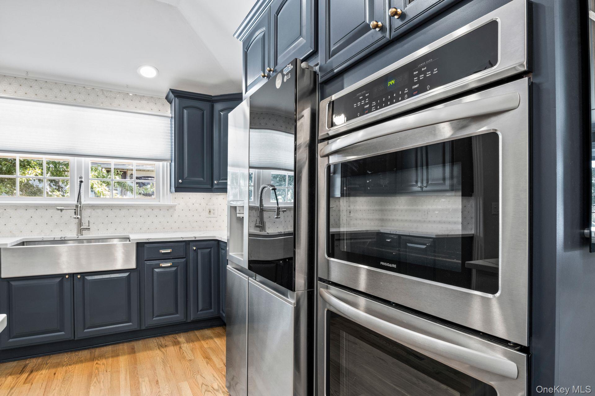 59 Western Concourse, Amity Harbor, NY 11701