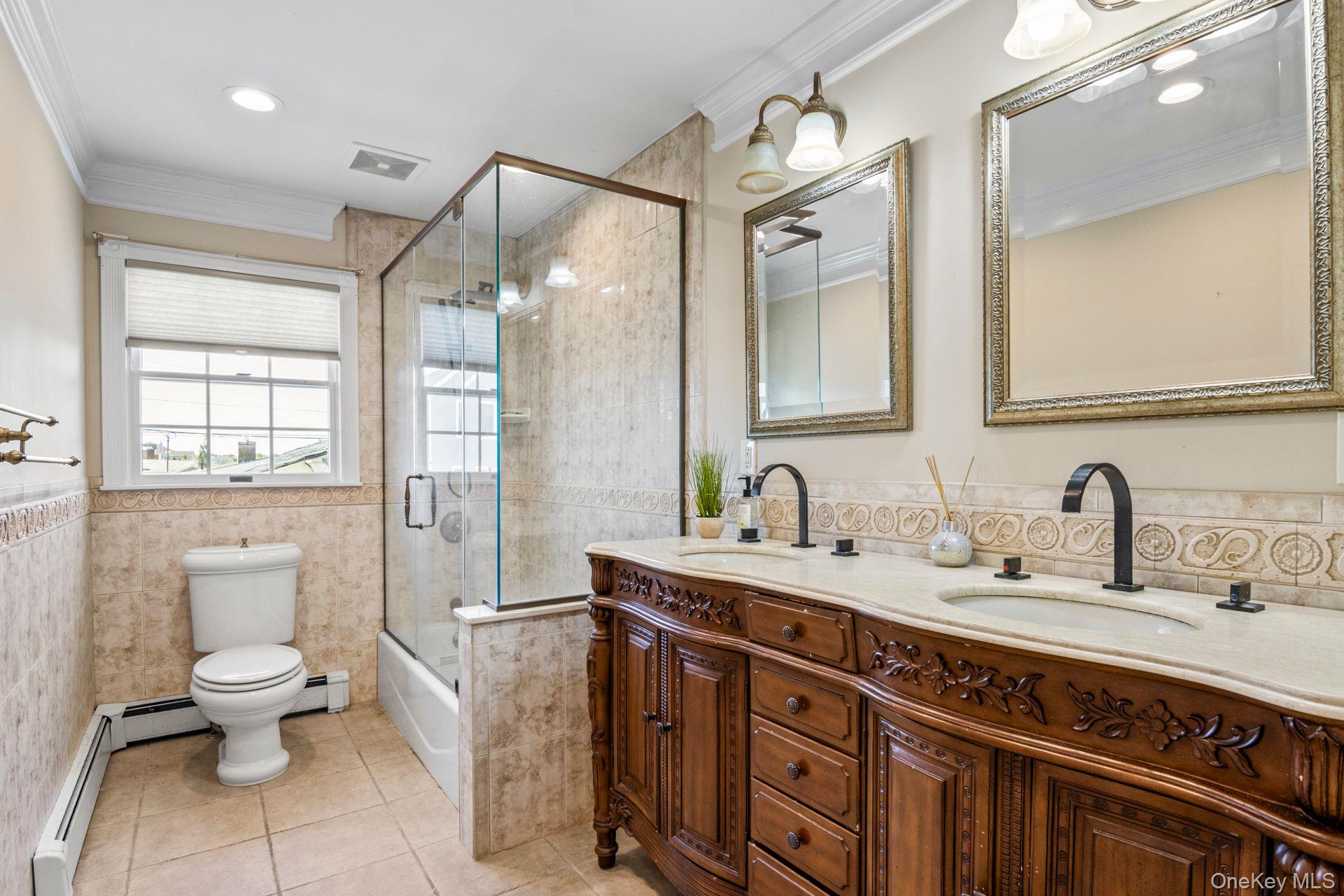 59 Western Concourse, Amity Harbor, NY 11701