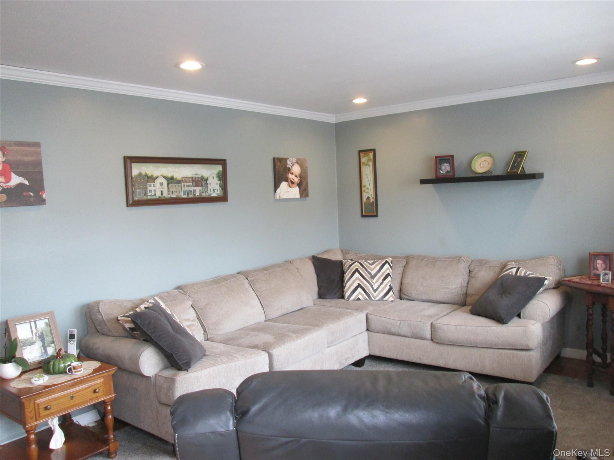 353 49th Street, Lindenhurst, NY 11757