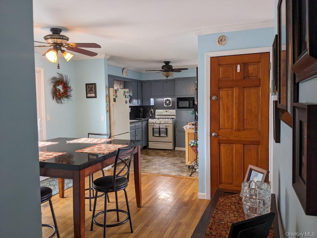 353 49th Street, Lindenhurst, NY 11757