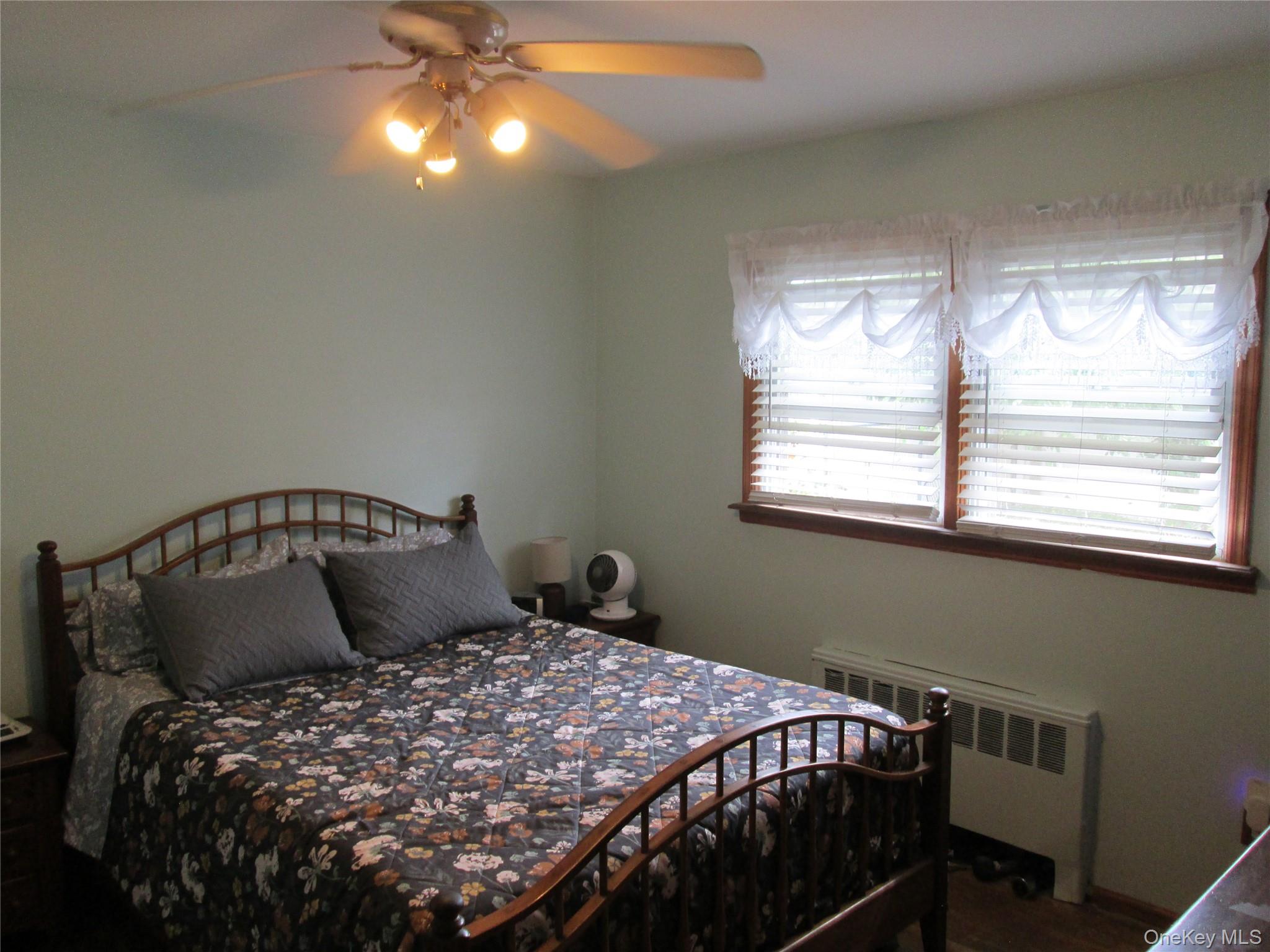 353 49th Street, Lindenhurst, NY 11757