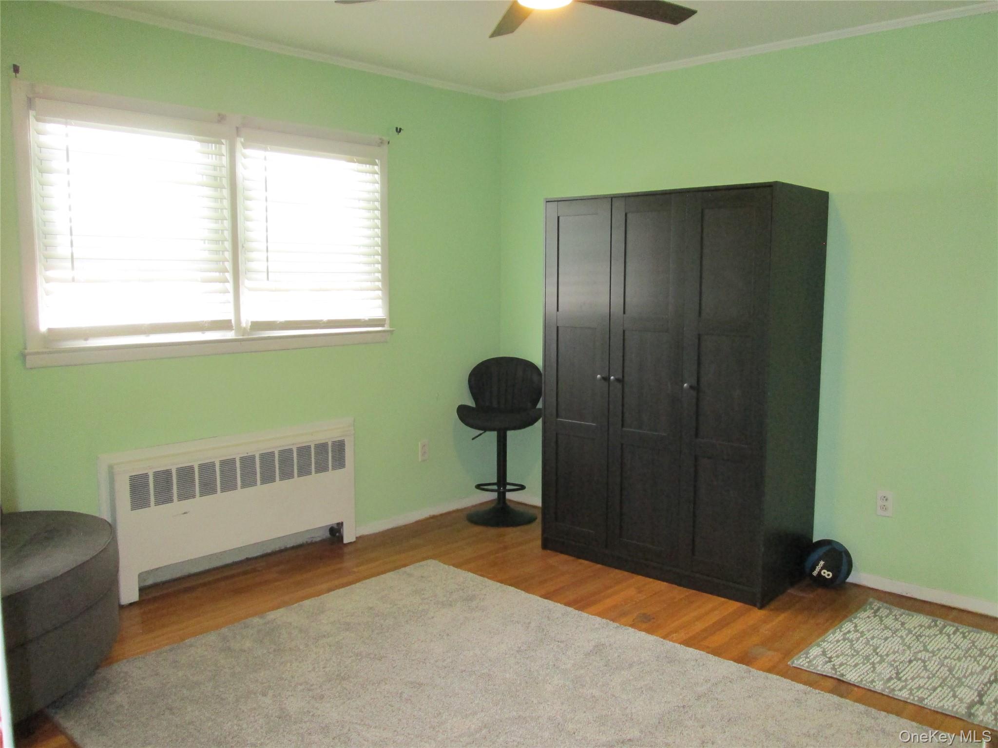 353 49th Street, Lindenhurst, NY 11757