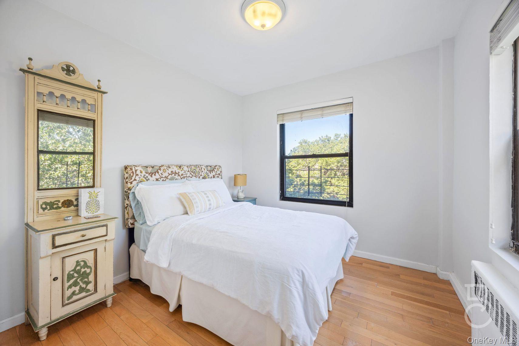 99-52 66th Road # 5D, Rego Park, NY 11374