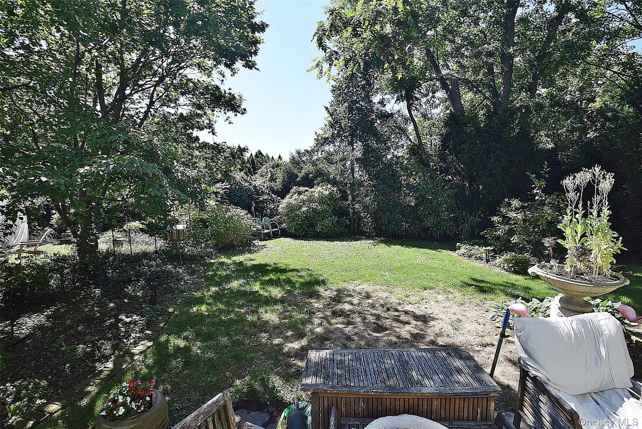 24038 Poplar Street, Douglaston, NY 11363