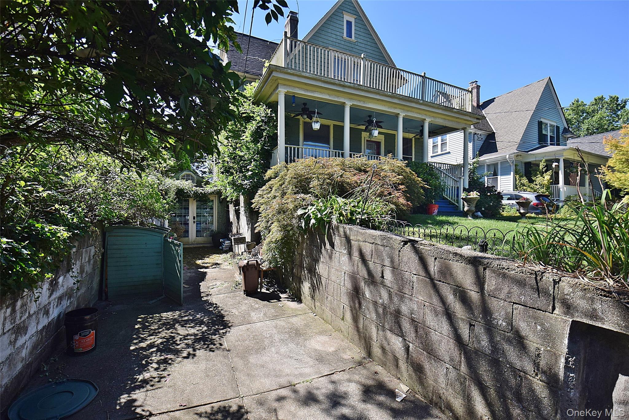 24038 Poplar Street, Douglaston, NY 11363