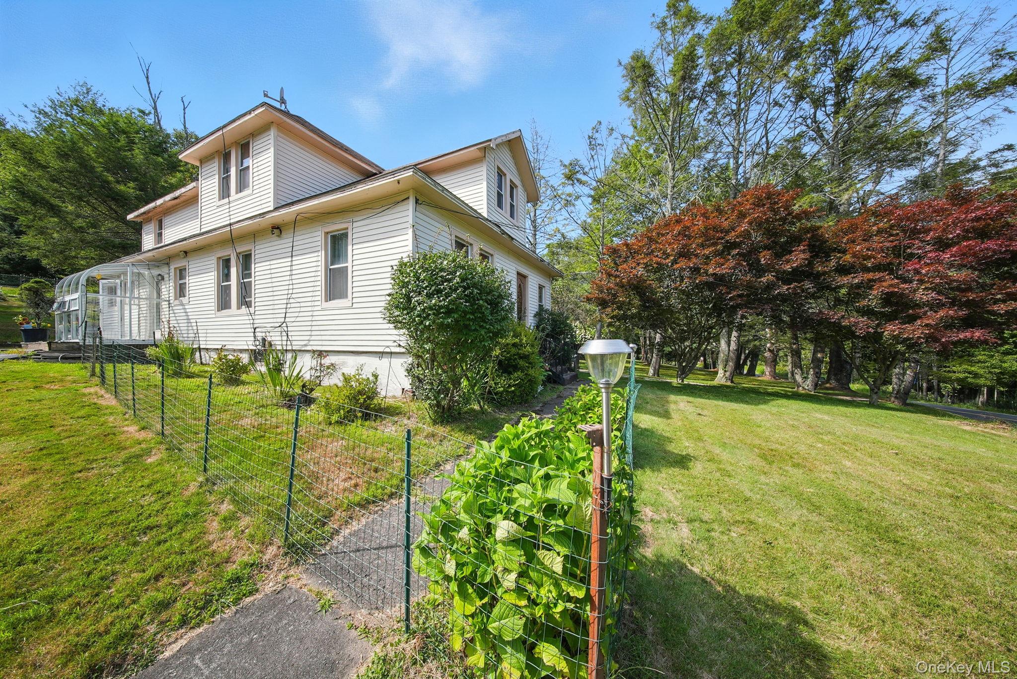 253 La Vista Drive, South Fallsburg, NY 12779