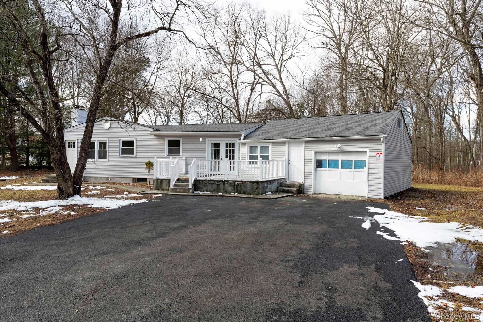 107 Oakridge Road, Hopewell Junction, NY 12533