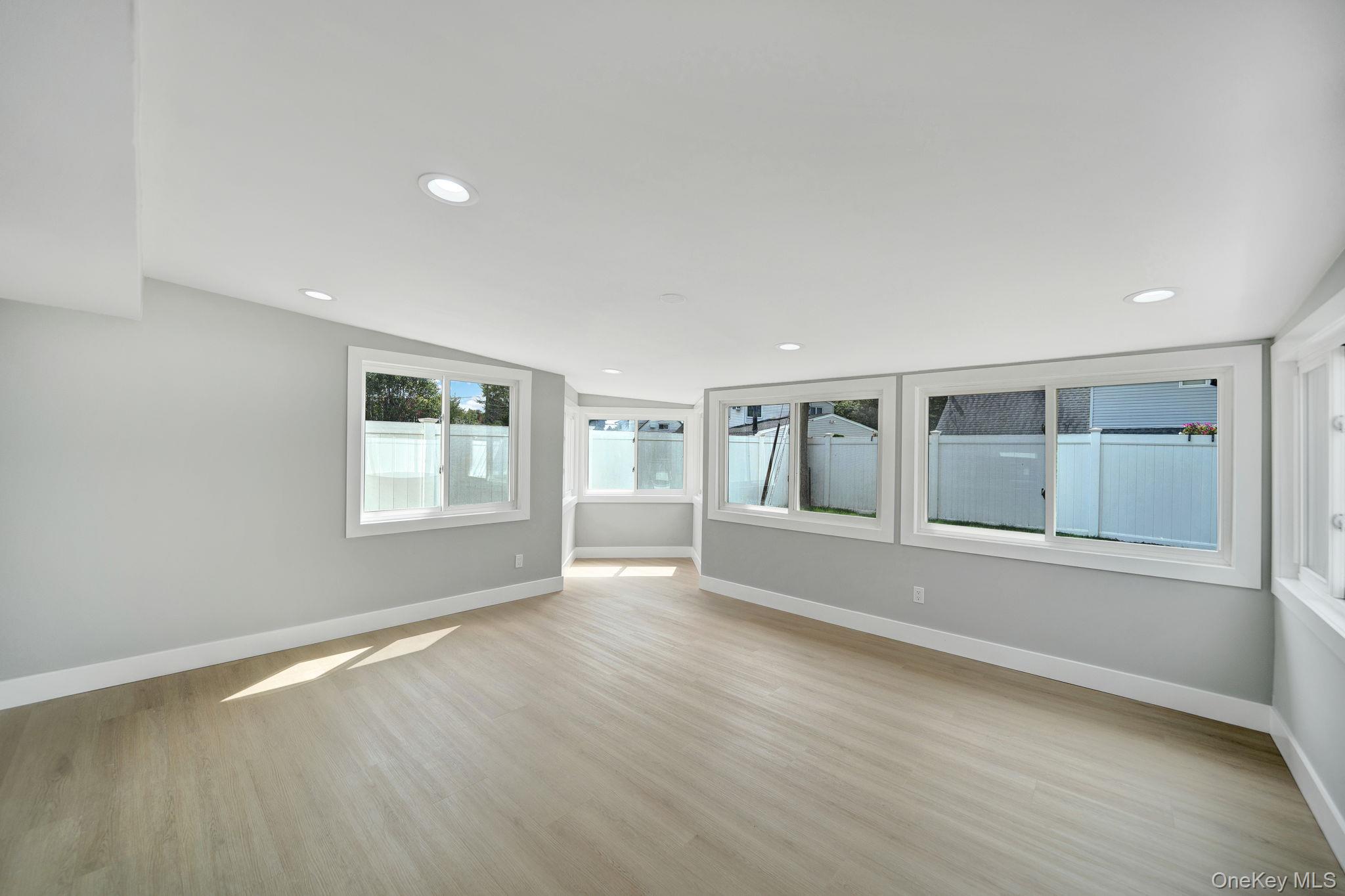 18 Mist Lane, Westbury, NY 11590