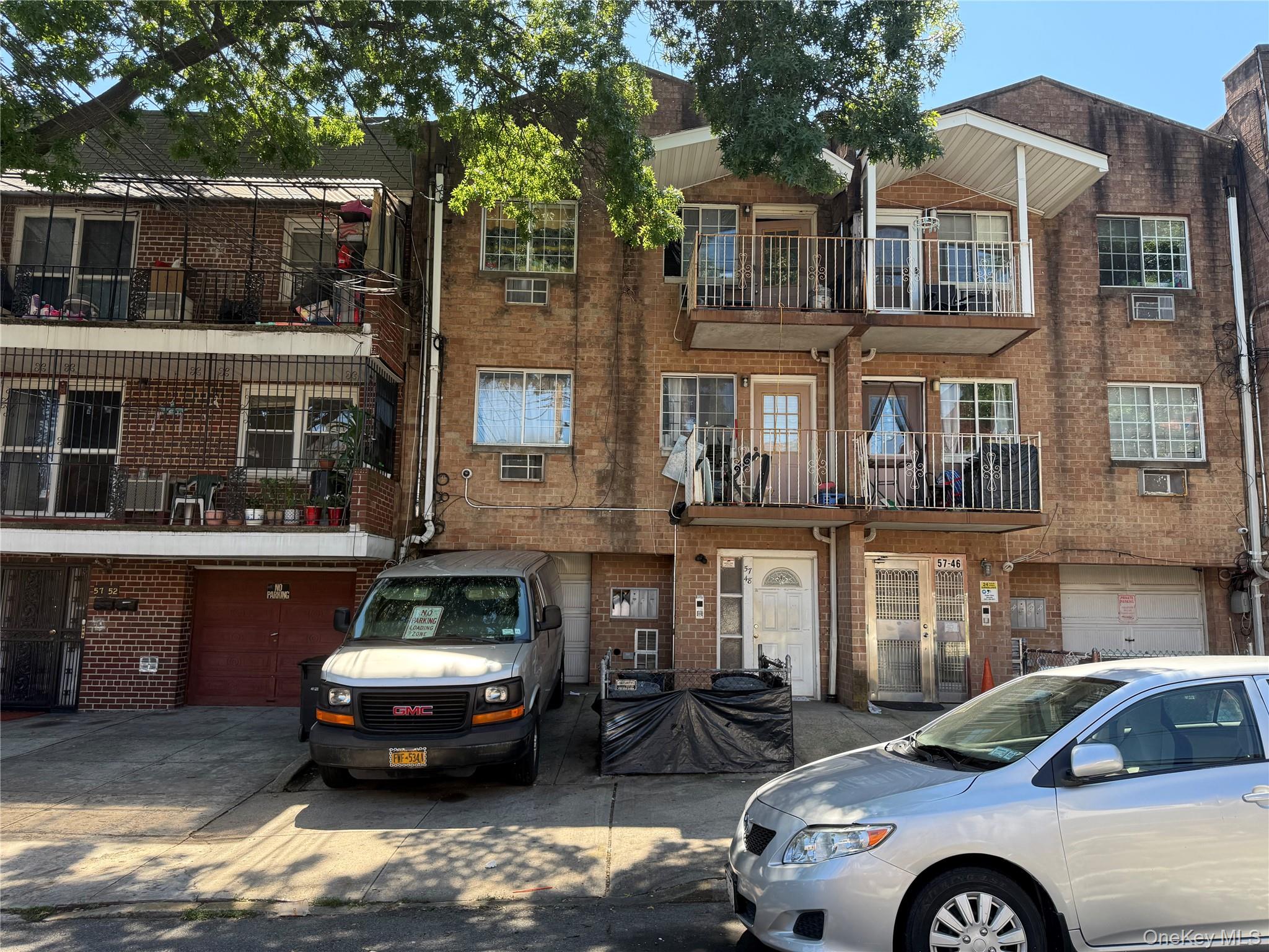 5748 Van Doren Street, Corona, NY 11368