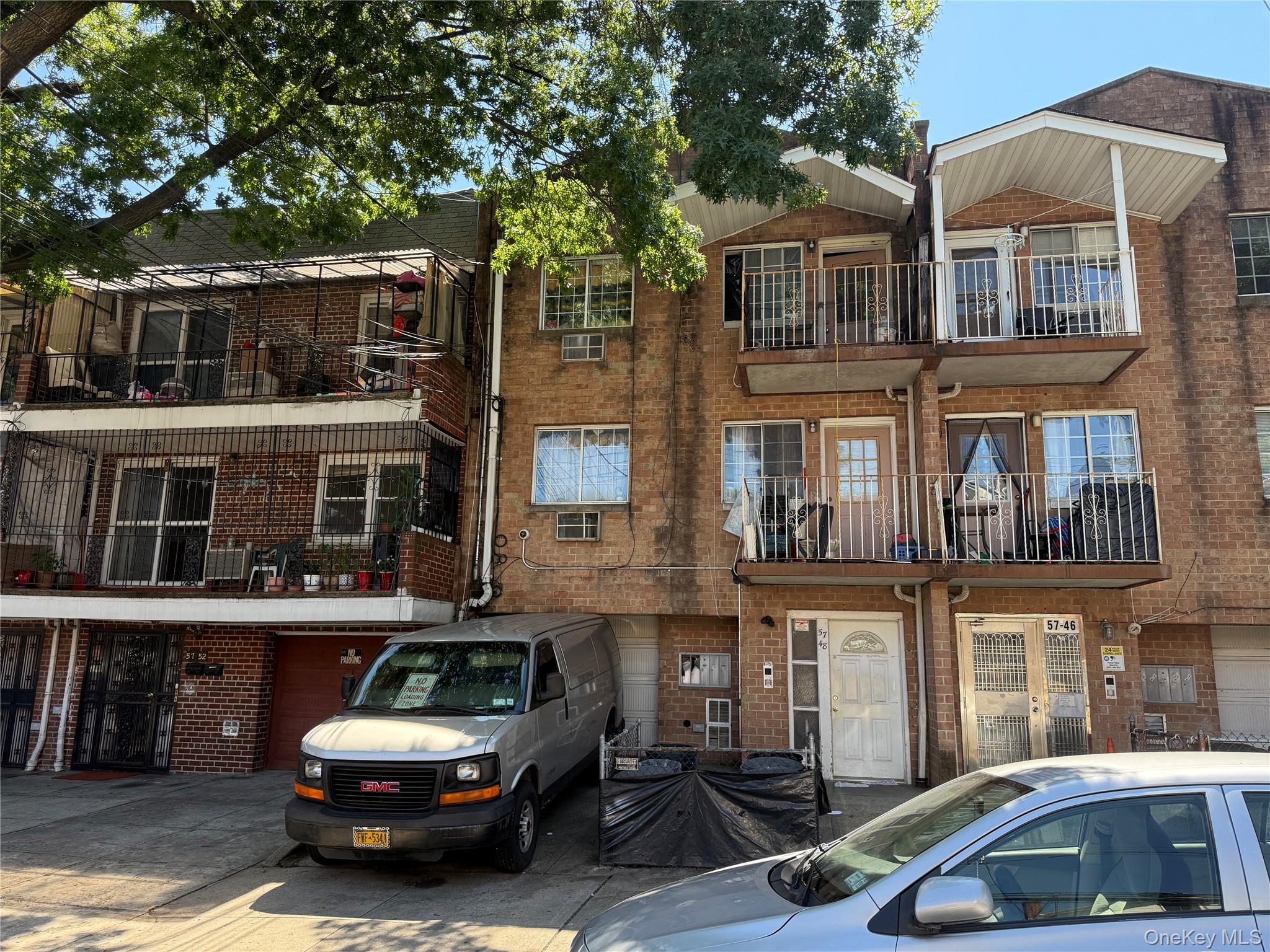 5748 Van Doren Street, Corona, NY 11368