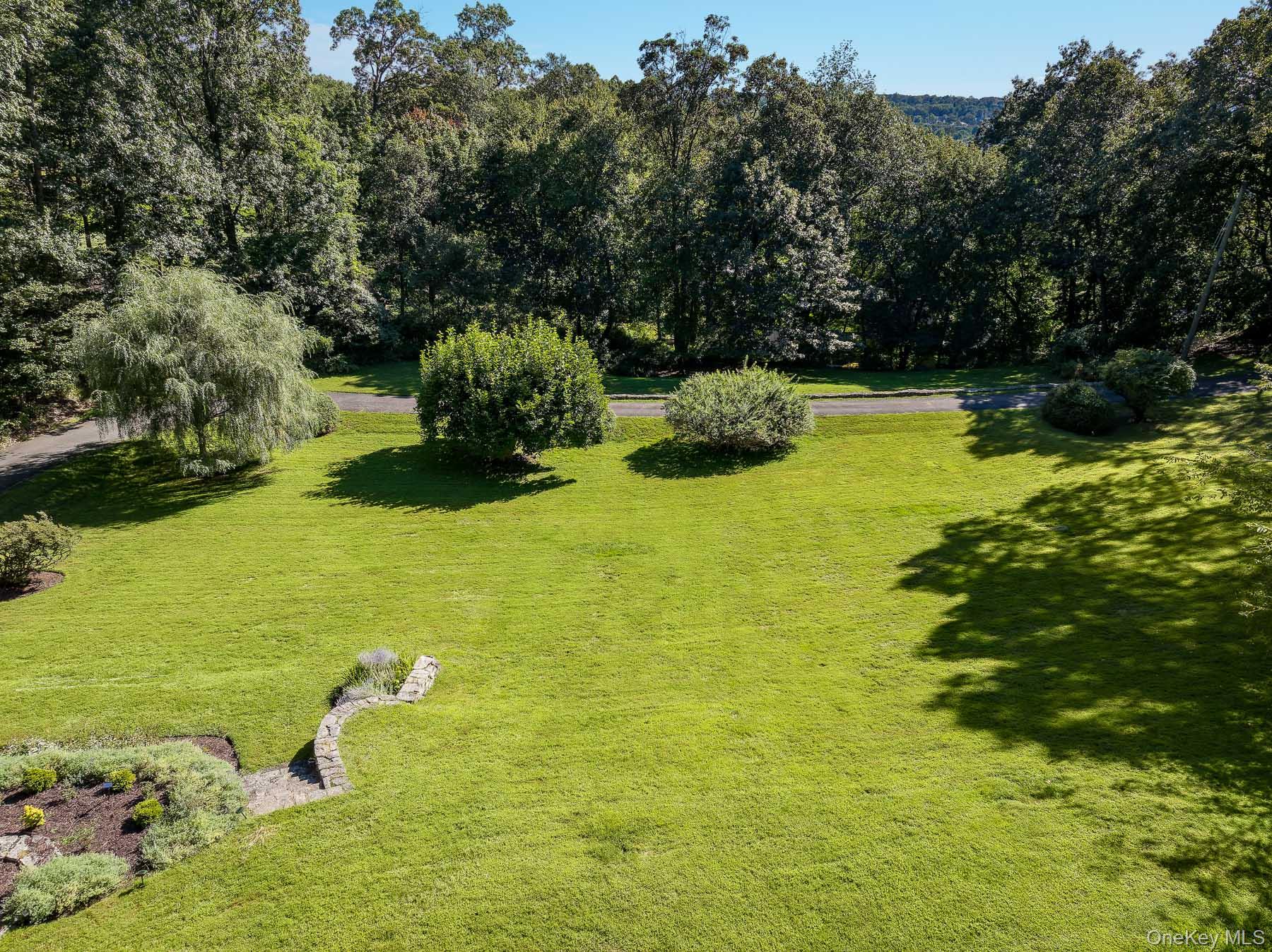 71 Havemeyer Road, Irvington, NY 10533