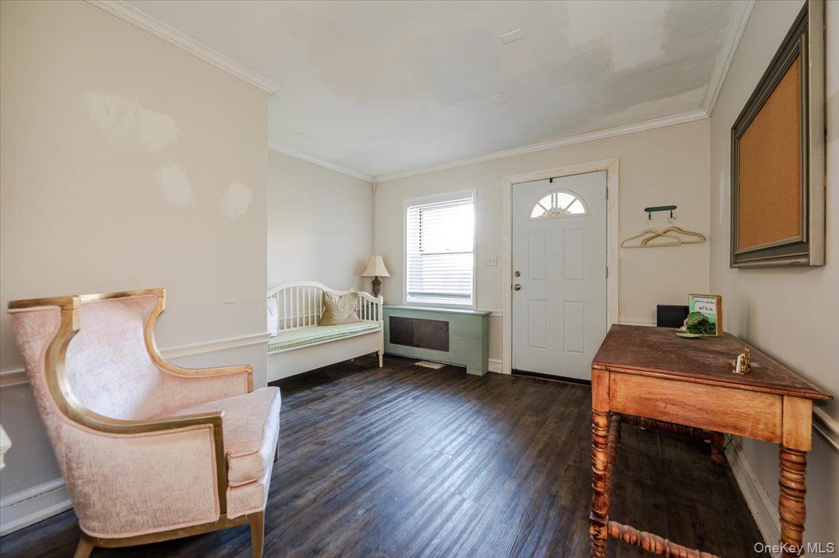 23 S Village Avenue, Rockville Centre, NY 11570