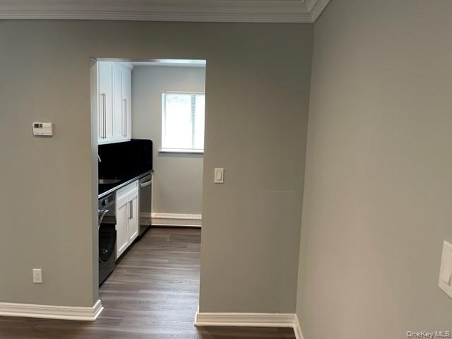 11 South Saxon Avenue # 4A, Bay Shore, NY 11706