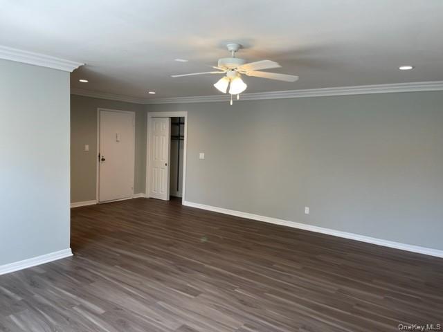 11 South Saxon Avenue # 4A, Bay Shore, NY 11706