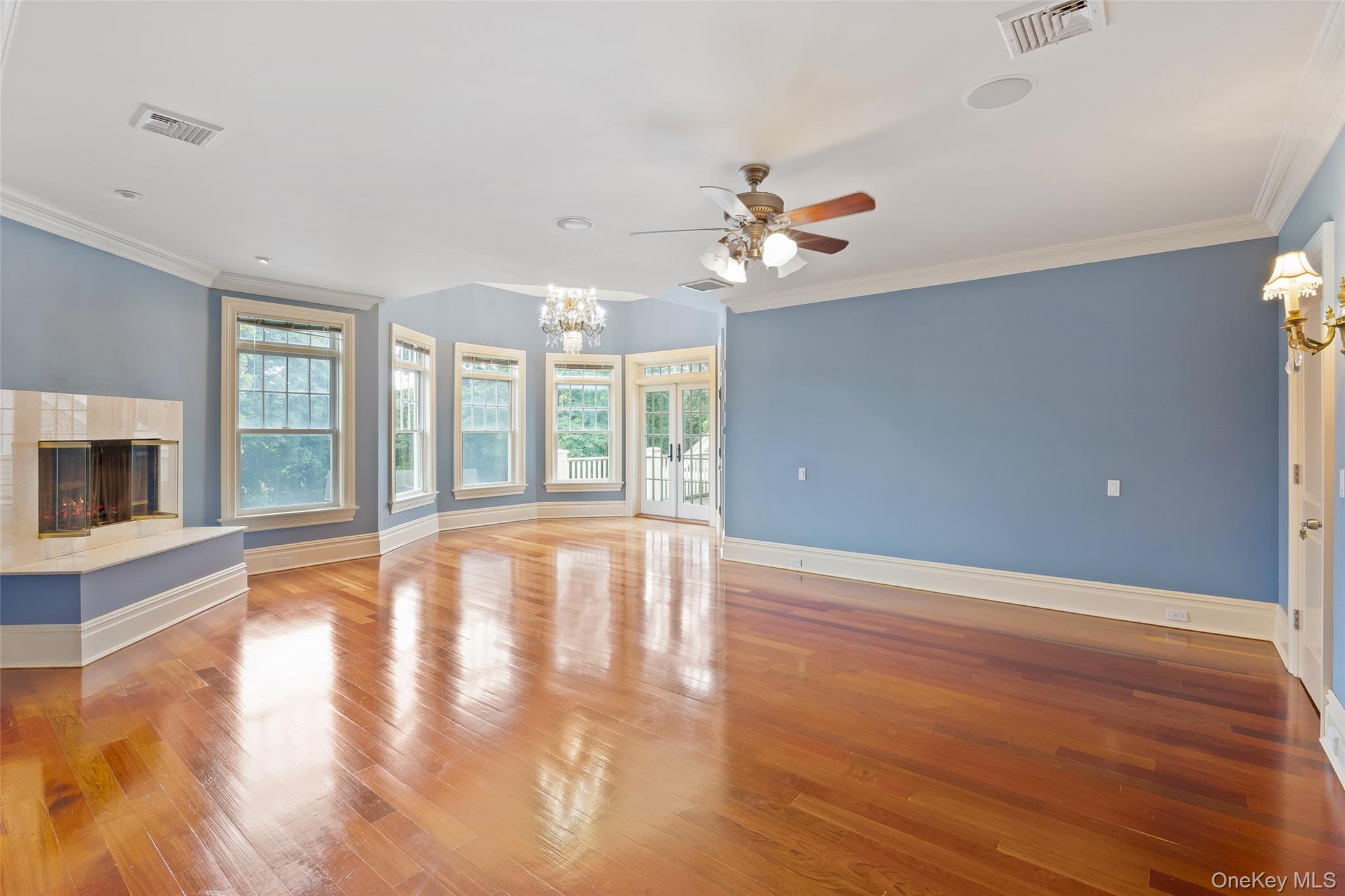 52 Brushy Neck Ln, Westhampton, NY 11977