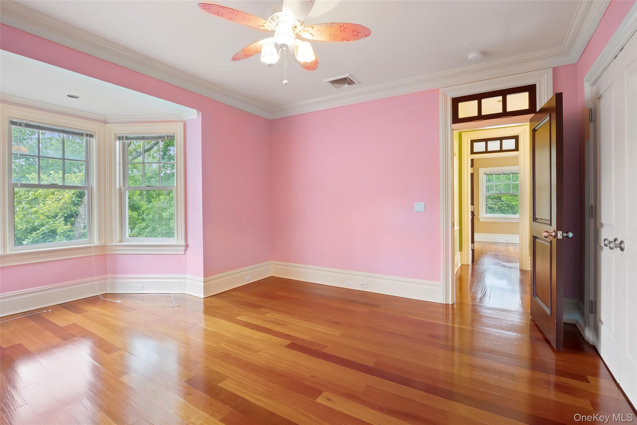 52 Brushy Neck Ln, Westhampton, NY 11977