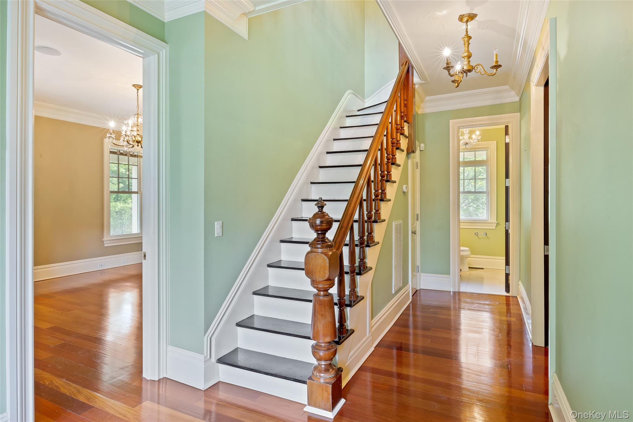 52 Brushy Neck Ln, Westhampton, NY 11977