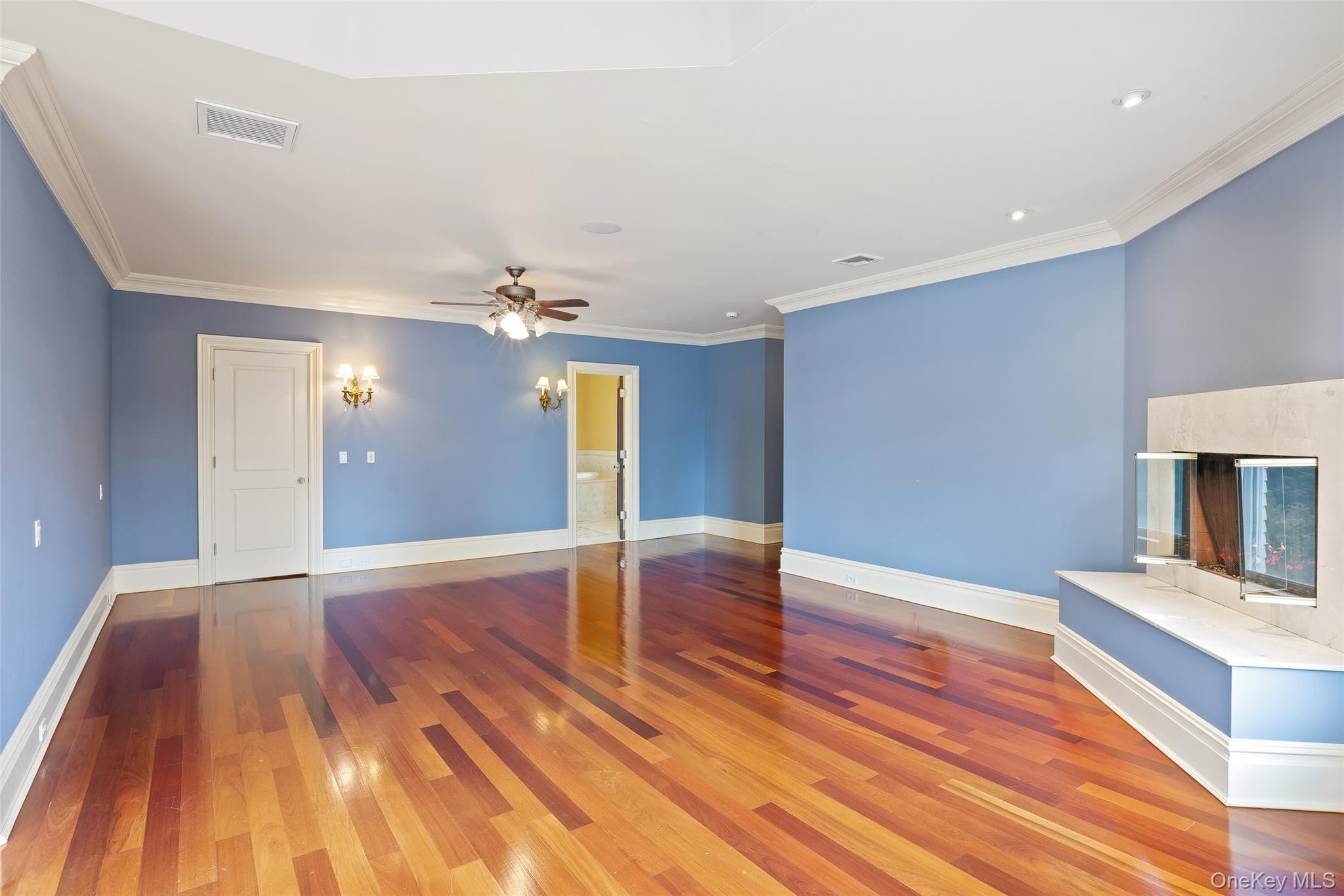 52 Brushy Neck Ln, Westhampton, NY 11977