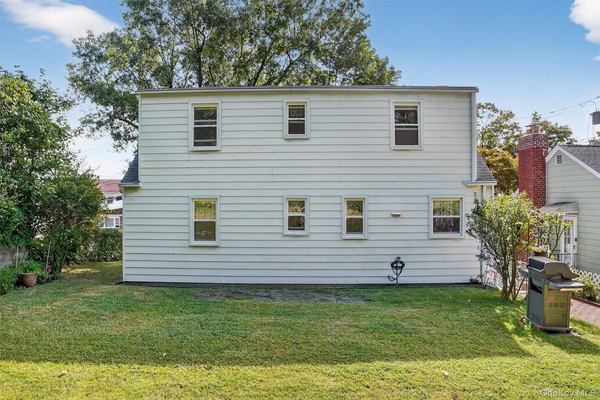 331 Sommerville Place, Yonkers, NY 10703