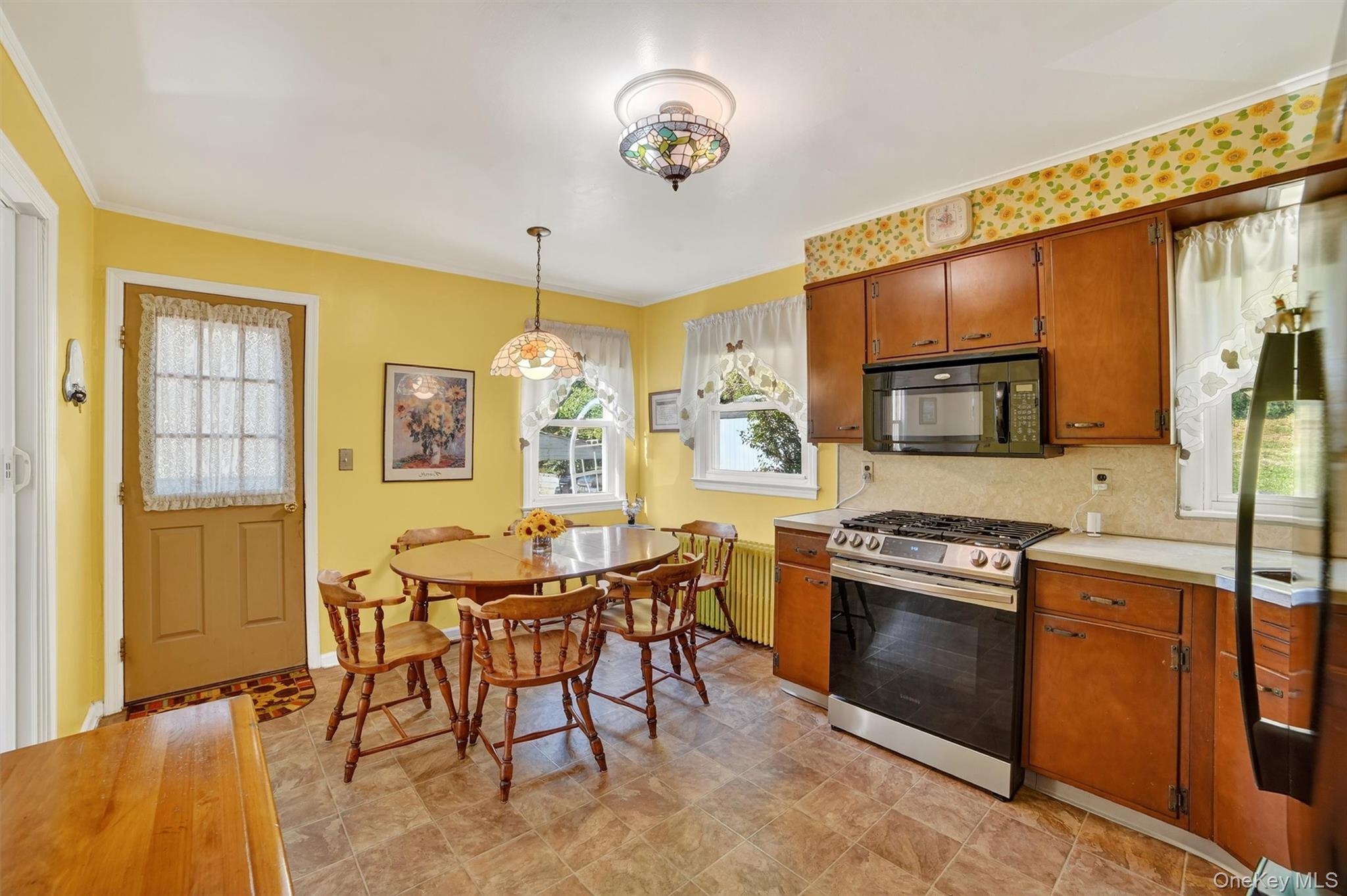 331 Sommerville Place, Yonkers, NY 10703