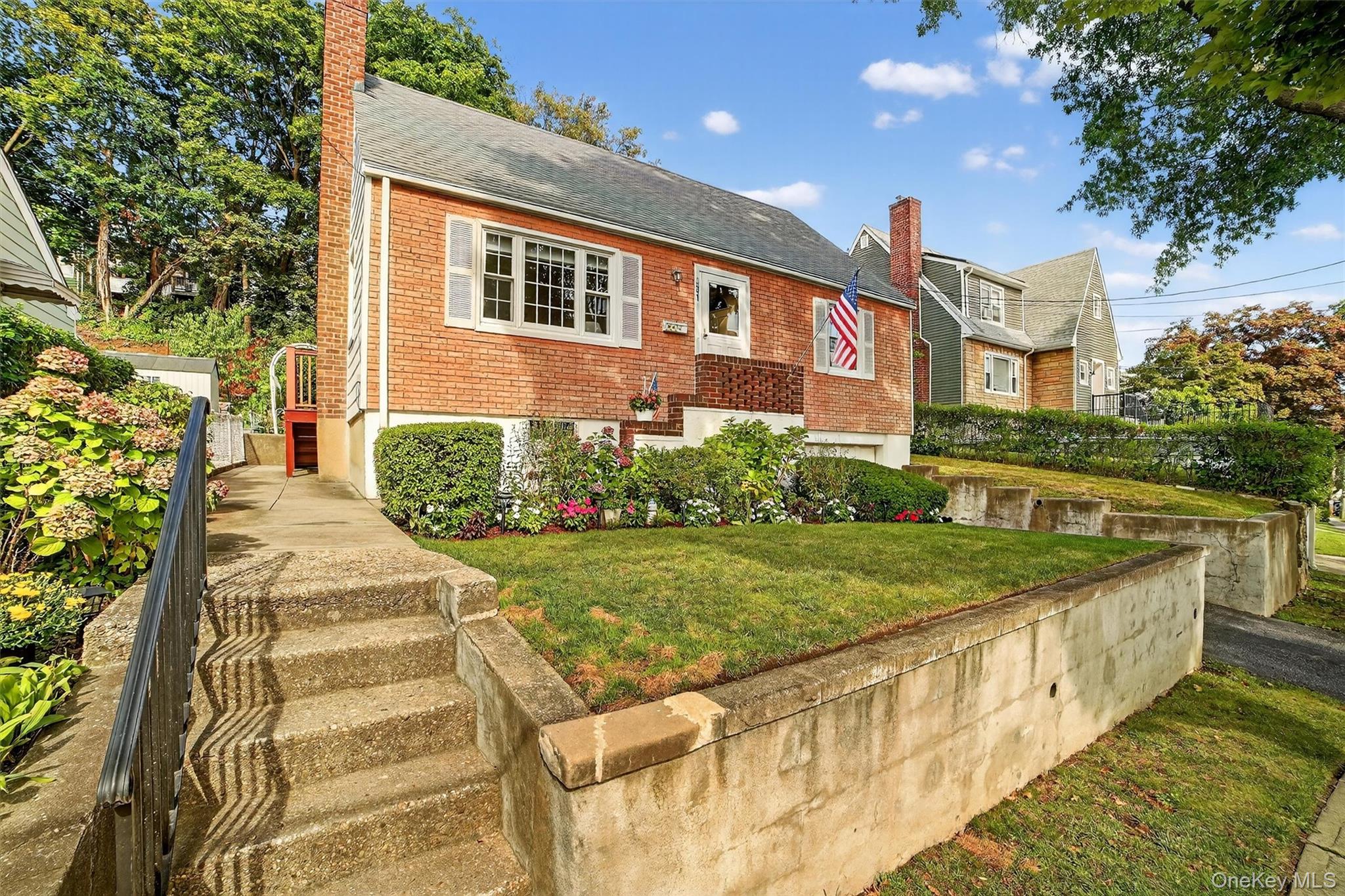 331 Sommerville Place, Yonkers, NY 10703