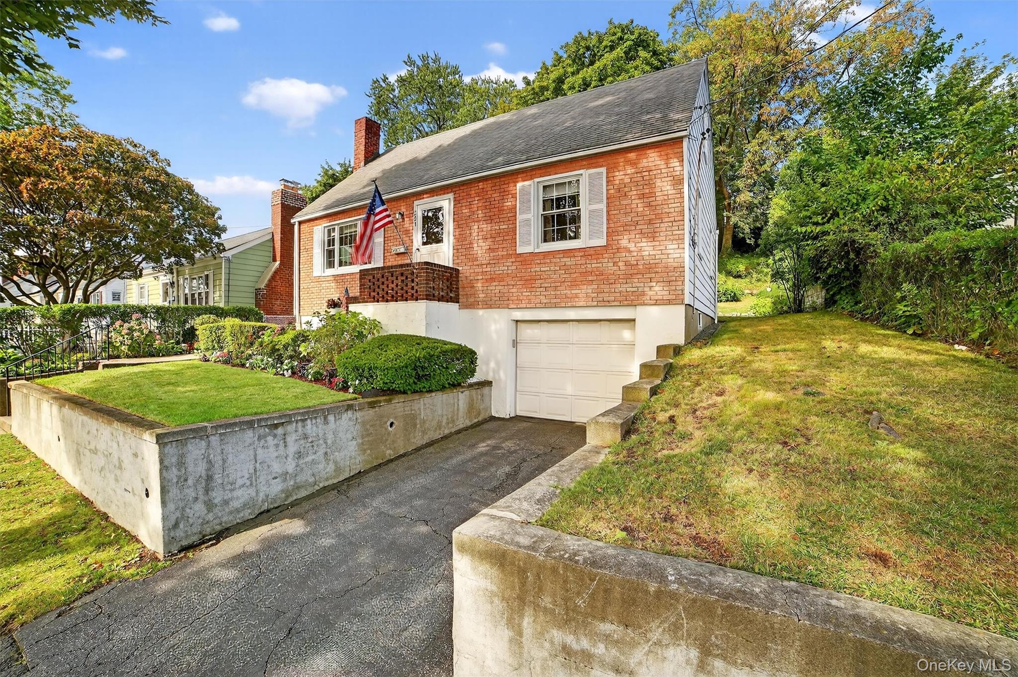 331 Sommerville Place, Yonkers, NY 10703
