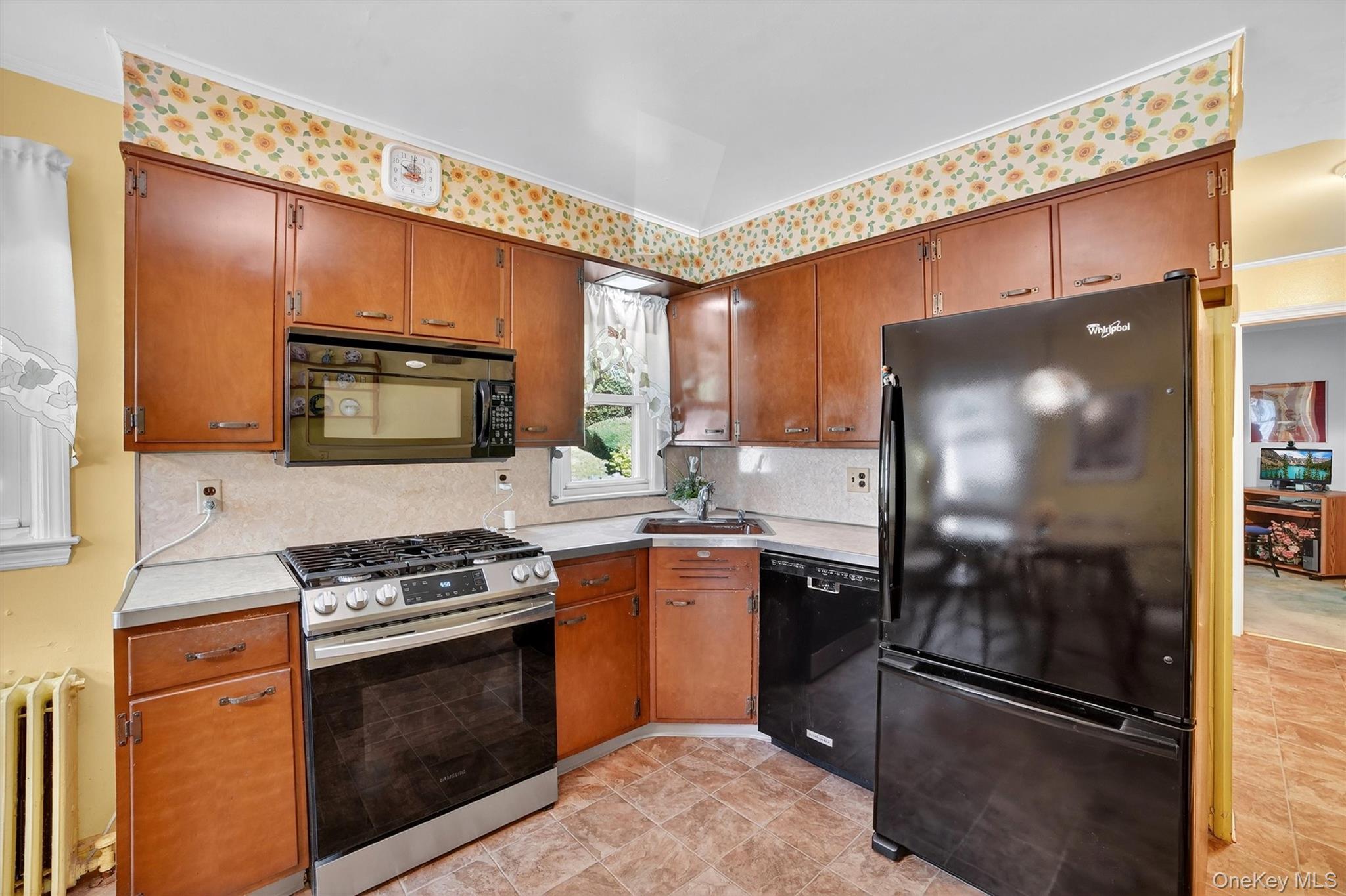 331 Sommerville Place, Yonkers, NY 10703