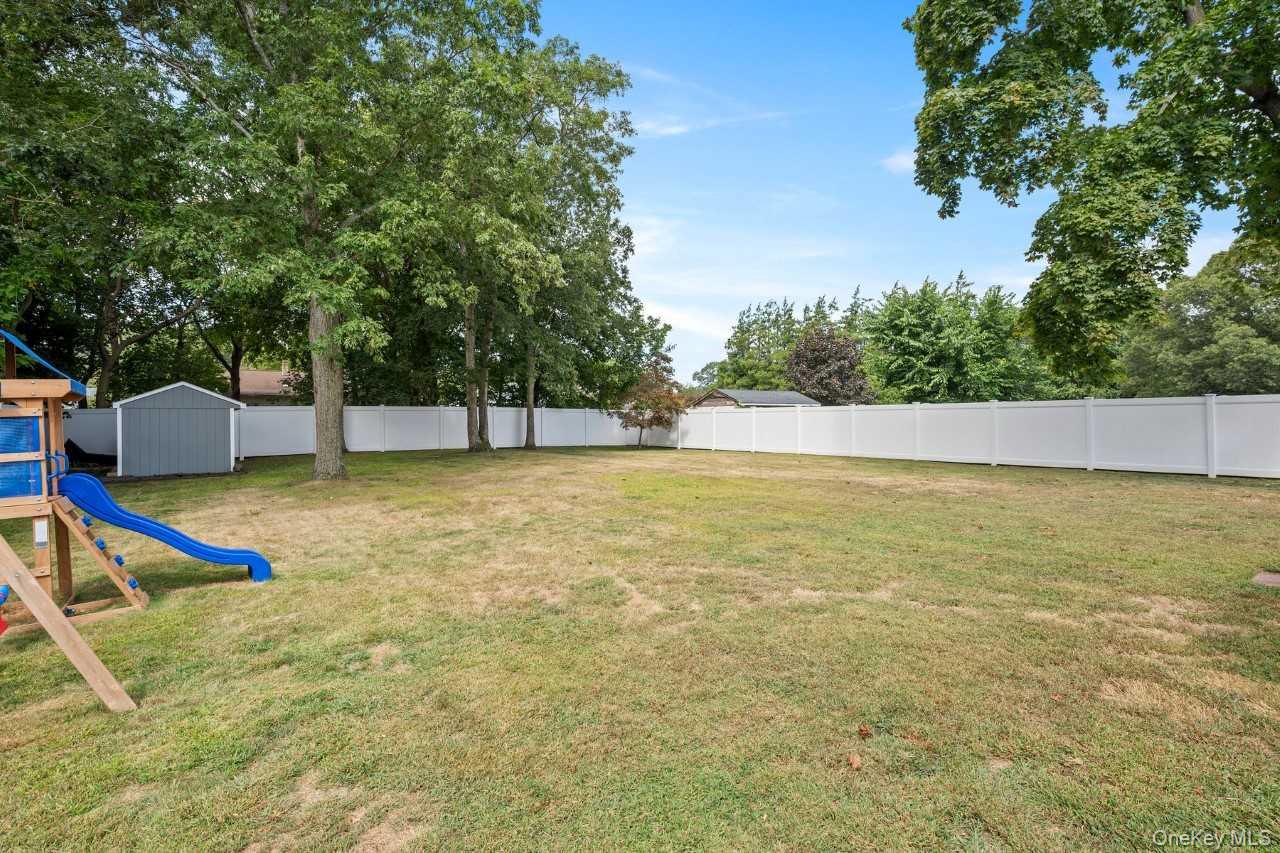 137 Dawn Drive, Centereach, NY 11720