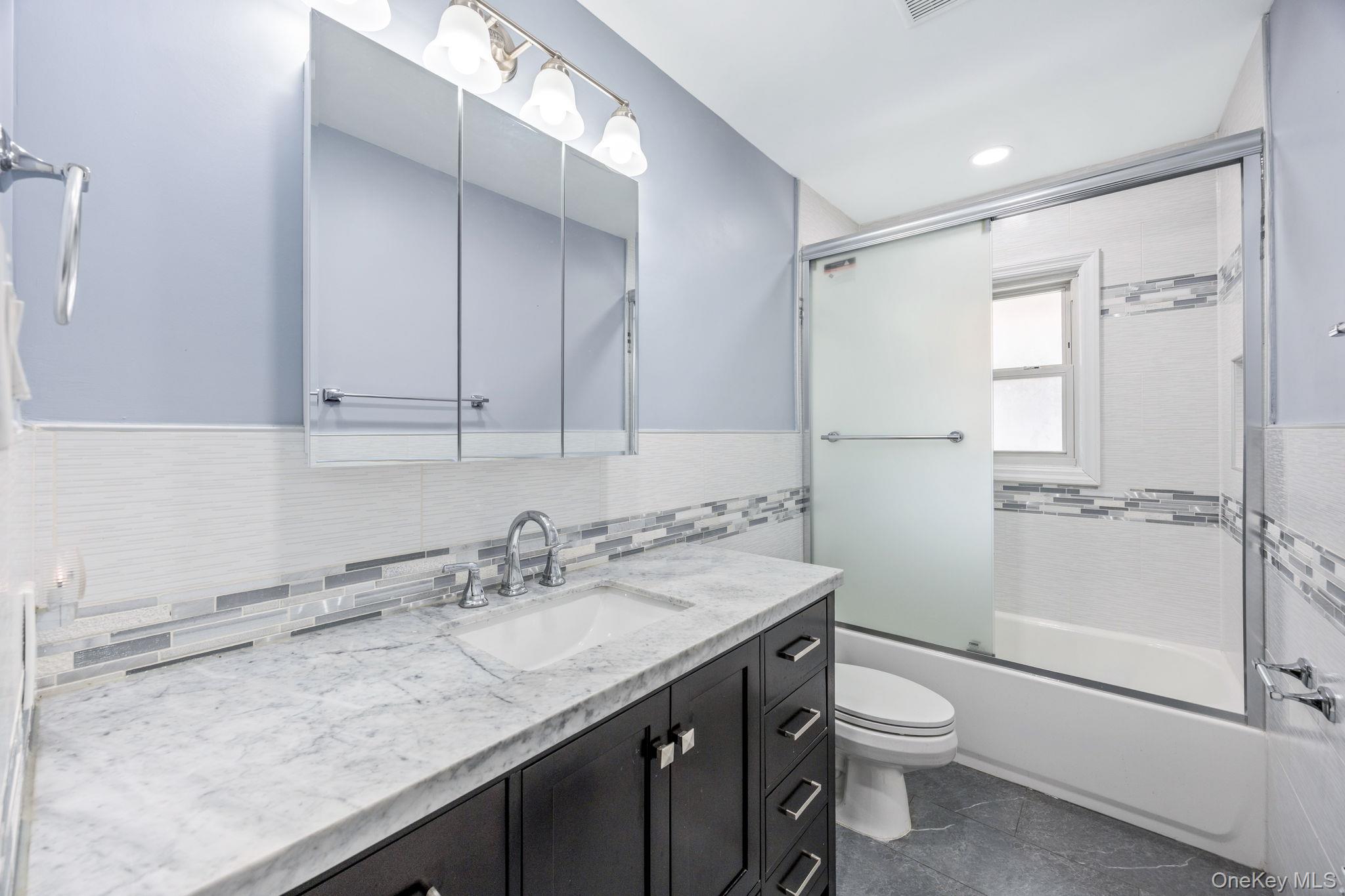 8225 232nd Street, Jamaica, NY 11427